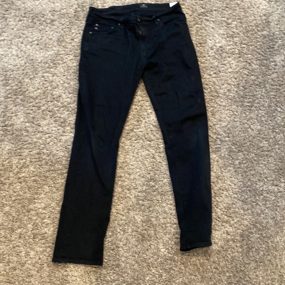 AG Men’s black denim. “The Everett” slim straight.  Size 32X32